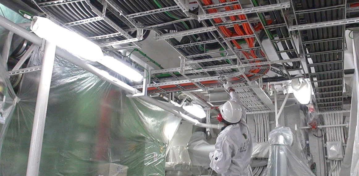 Système de ventilation de fumée pour bâtiments industriels en France